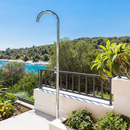 Vila Luxury Seafront Blue Heaven Ciovo With Pool