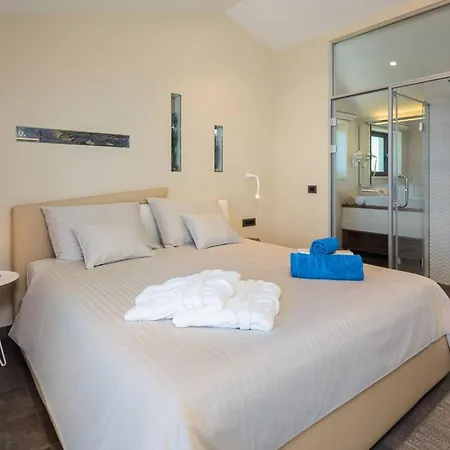 Luxury Seafront Blue Heaven Ciovo With Pool * Trogir