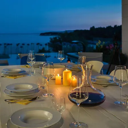 Luxury Seafront Blue Heaven Ciovo With Pool Vila Trogir
